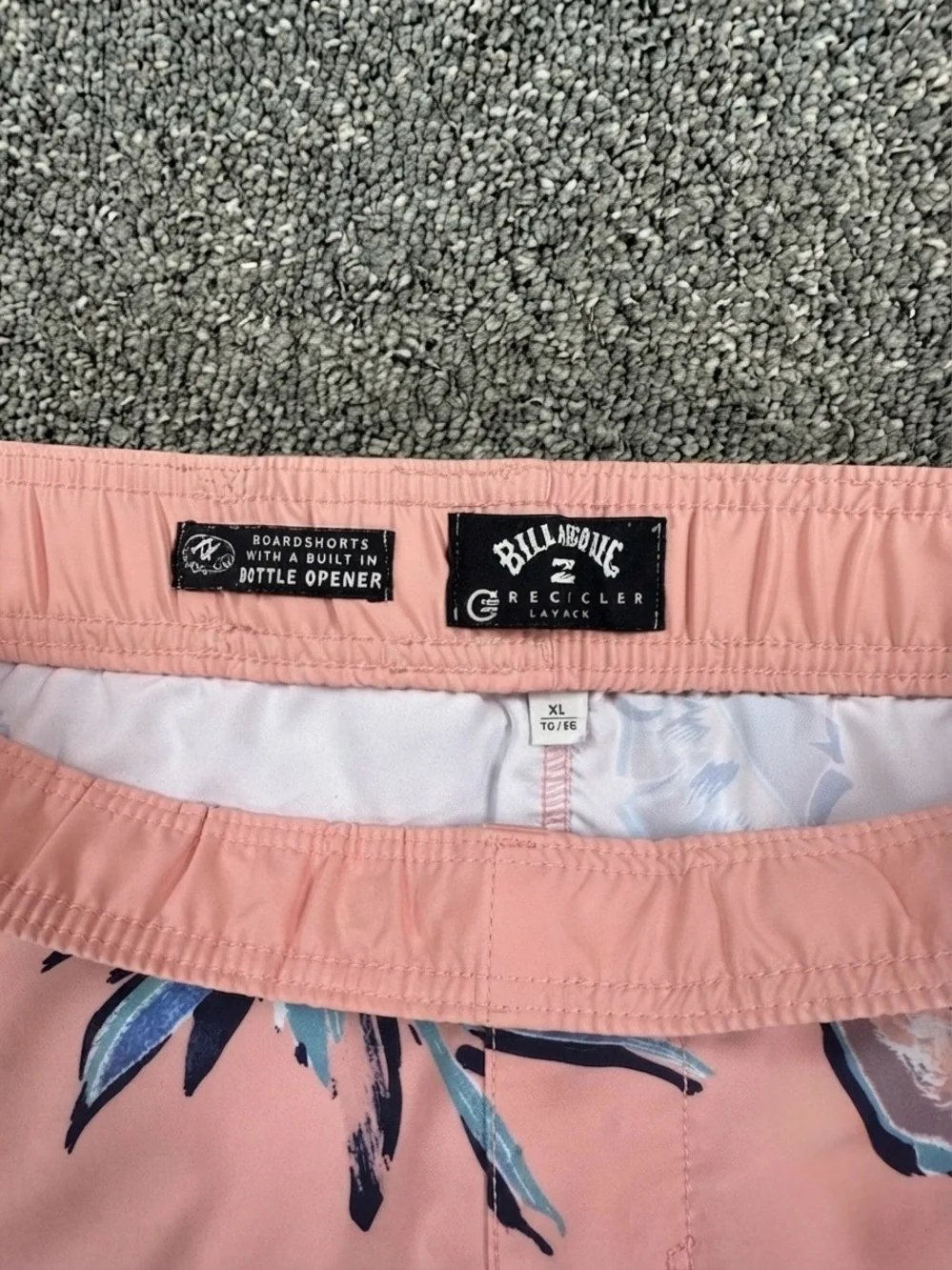 Billabong Recycler Boardshorts Men’s XL Floral Built-in Bottle Opener